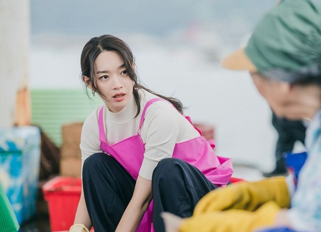 Link Streaming Drama Korea Hometown Cha Cha Cha Episode 1 Via Tvn Dan Netflix Halaman 2 7664