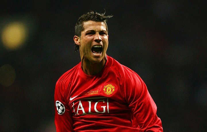Cristiano Ronaldo secara resmi telah kembali ke klub lamanya Manchester United setelah Manchester City mundur dari perburuan kepada sang pemain.