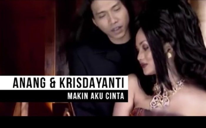 Yuk Belajar Gitaran Chord Kunci Gitar Dan Lirik Lagu Makin Aku Cinta Dari Anang Hermansyah Krisdayanti Indotrends Id