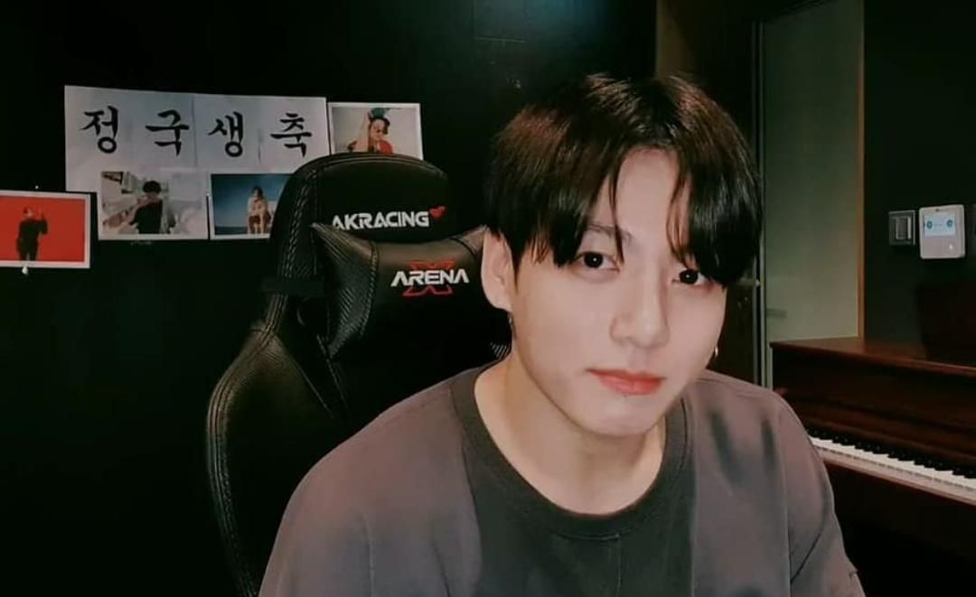 Jungkook BTS Live Saat Hari Ulang Tahunnya, Twitter Indonesia Dipenuhi