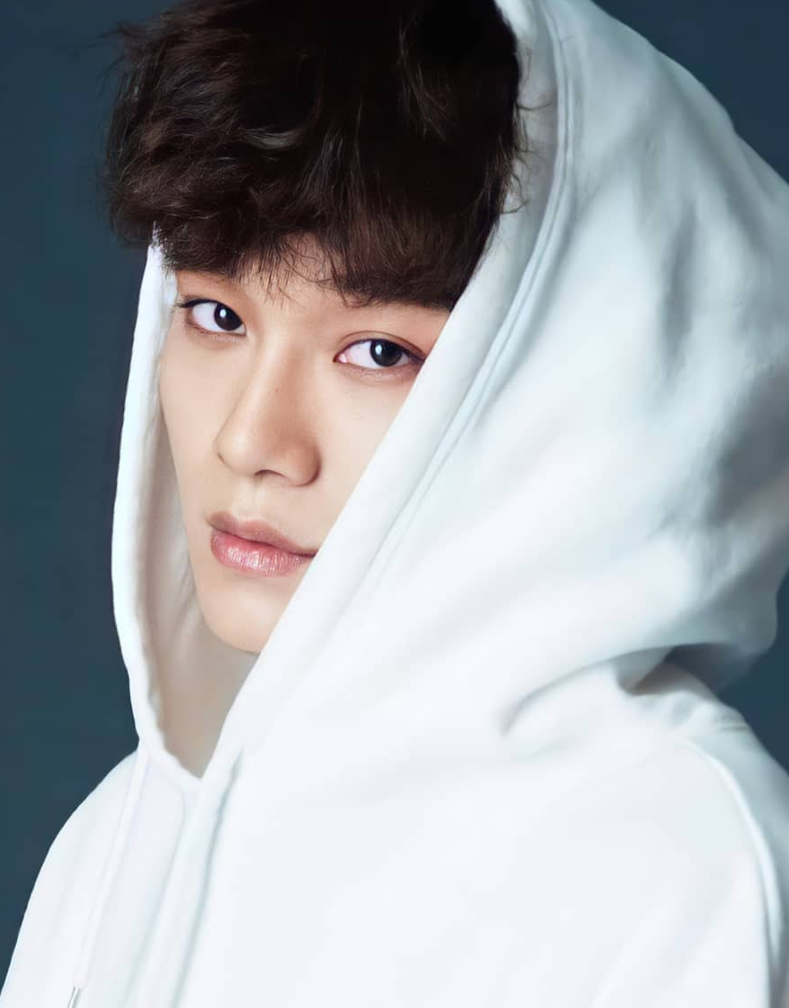Chen EXO