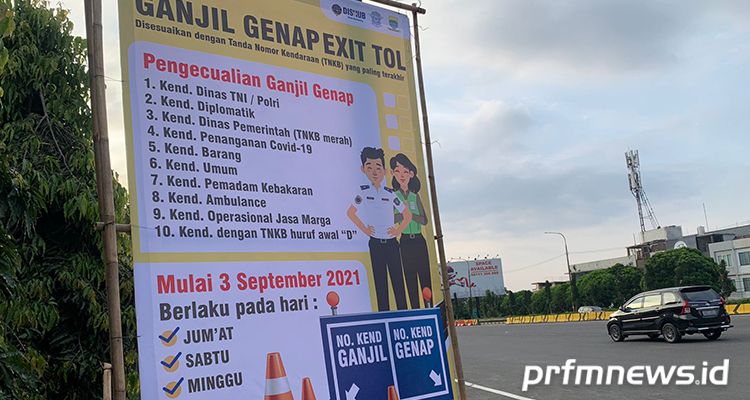 Aturan ganjil genap yang mulai diberlakukan di kota Bandung hari ini Jumat, 3 September 2021.