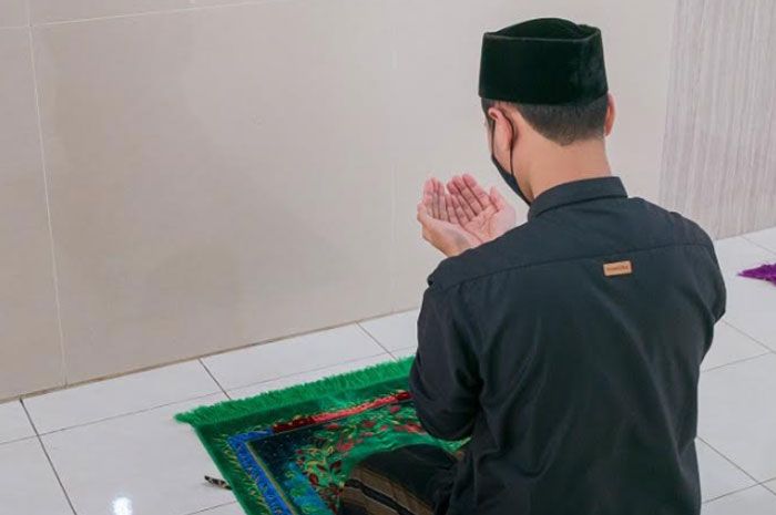 Bacaan Al Itiraf Syair Doa Abu Nawas Dalam Tulisan Arab, Latin Serta ...