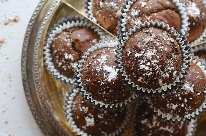 Jika Ibu Membuat Sepuluh Loyang Kue, Berapa Gelas Tepung yang 