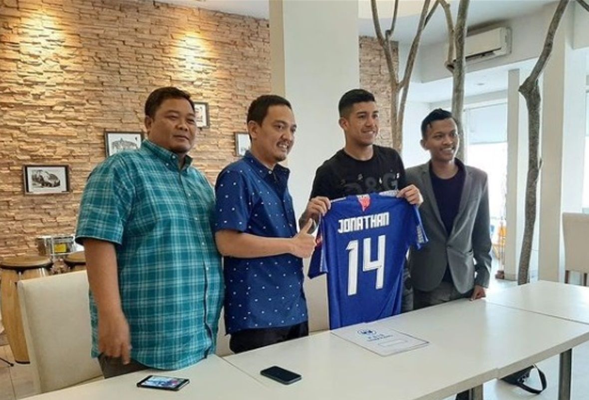  Aggy Eka Ressy dibalik transfer Jonathan Cantillana ke PSIS Semarang.