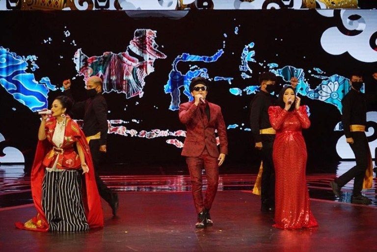 Bertabur Bintang Malam Puncak Indonesian Televison Awards 2021 Berlangsung Meriah 