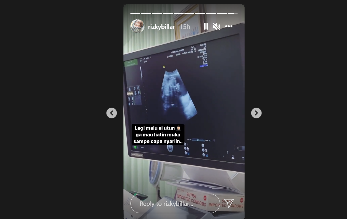 Tangkapan layar unggahan Instagram Story Rizky Billar soal hasil USG kehamilan Lesti Kejora.