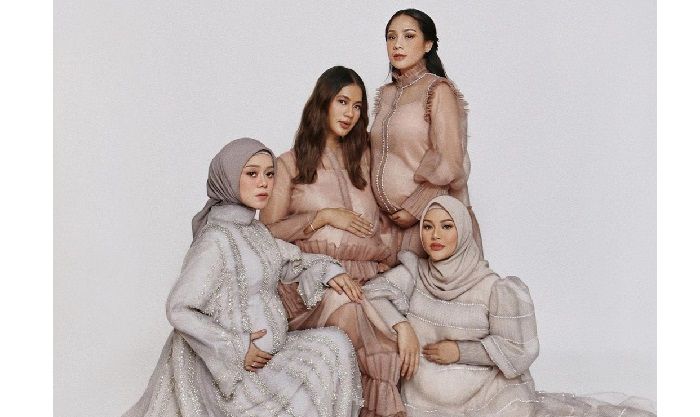 Gaya Pemotretan Maternity Nagita Slavina bareng Paula Verhoven, Aurel Hermansyah dan Lesti Kejora