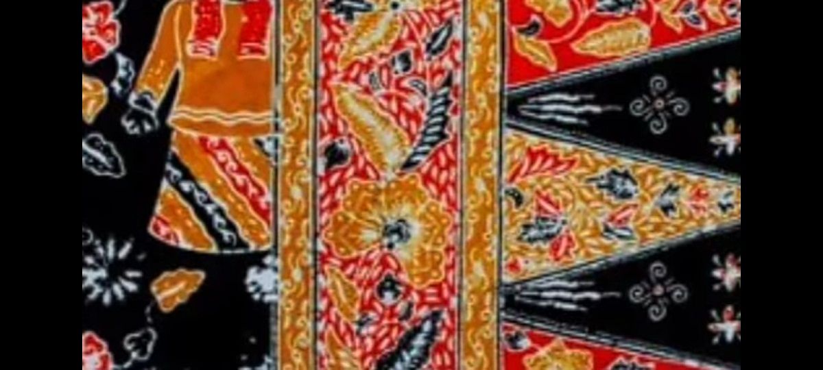 Menjelajahi Keunikan Motif Batik Tumpal: Simbol Keberuntungan dan Keharmonisan