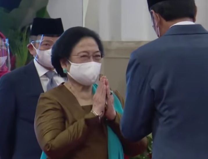 Megawati Soekarnoputri saat dilantik sebagai Ketua Pengarah Badan Riset dan Inovasi Nasional (BRIN).