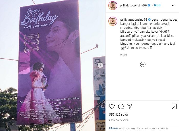 Prilly Latuconsina mendapatkan kejutan ulang tahun lewat billboard.
