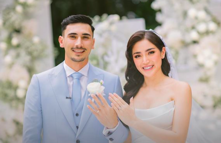 Cantiknya Jessica Iskandar saat Nikah dengan Vincent Verhaag, Netizen: Kelihatan Bahagia