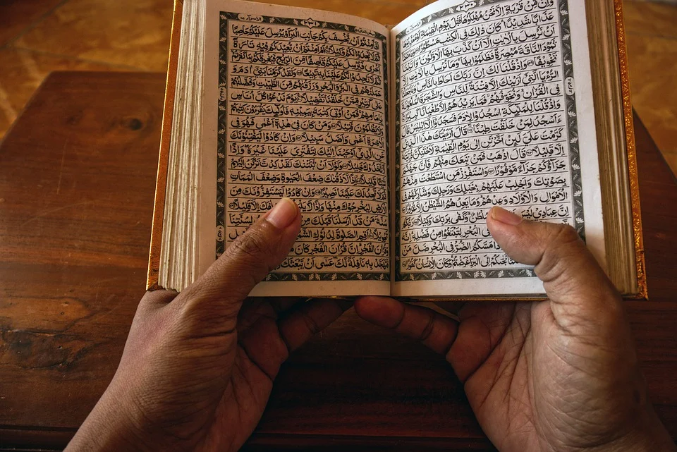 Surah Al Mursalat, Tulisan Arab dan Terjemahan dalam Bahasa Indonesia