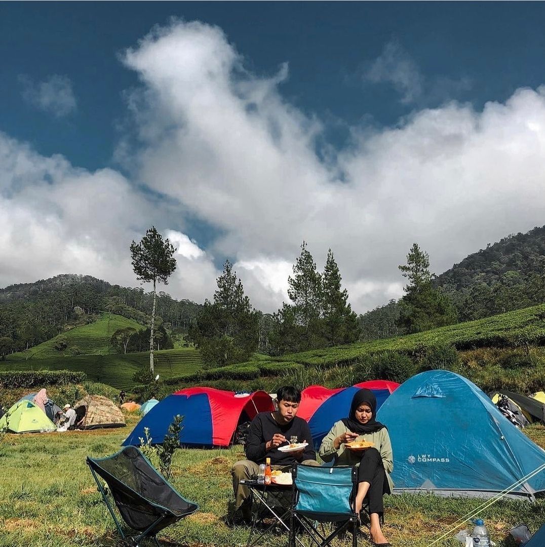 Aktivitas camping menjadi primadona wisata baru di tengah pandemi COVID-19