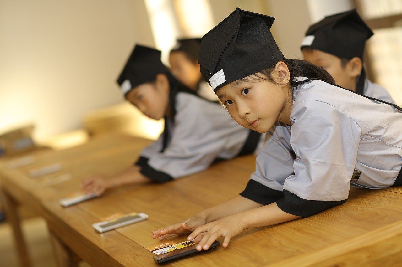 Pemerintah Cina telah mengesahkan aturan pendidikan untuk mengurangi beban pekerjaan rumah (PR) bagi para pelajarnya. (kian2018)