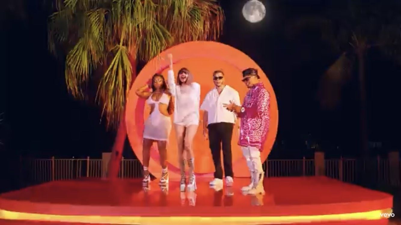 Lisa Blackpink Kolaborasi Dj Snake Ozuna Dan Megan Thee Stallion Berikut Lirik Lagu Sg Sexy Girl Media Blitar<script async src=