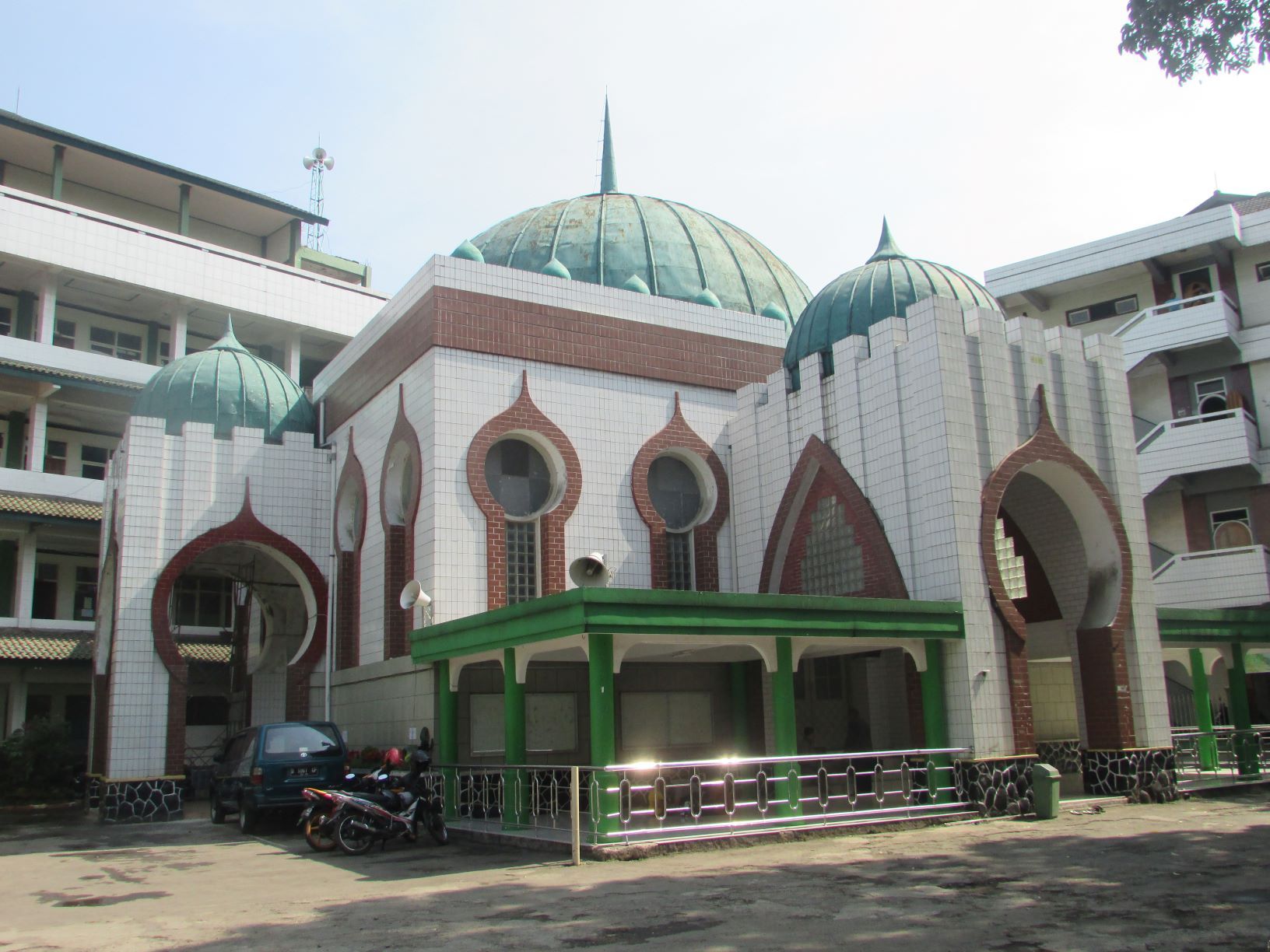 Jadwal Imam dan Khotib  Sholat Jumat Kota Bandung dan Sekitarnya Jumat, 23 september 2022 Ada Di 20 Lokasi