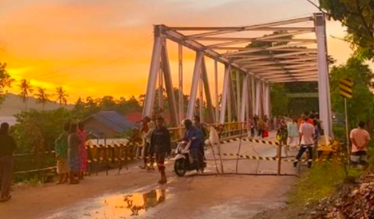 Jembatan Miring di Palopo Retak, Begini Kondisi Terkini Lalu Lintas Trans Sulawesi yang Sempat Lumpuh