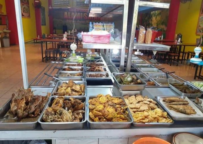 Hidangan Istimewa Kampung biasa dikenal masyarakat Soloraya dengan istilah HIK masuk sebagai salah satu warisan tak berbentuk
