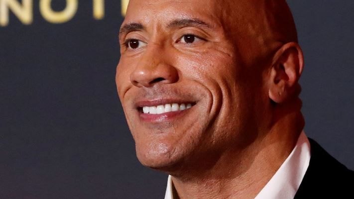 Dwayne The Rock Mengaku Tidak Akan Gunakan Pistol Asli Untuk Syuting Usai Insiden Alec Baldwin Kabar Wonosobo