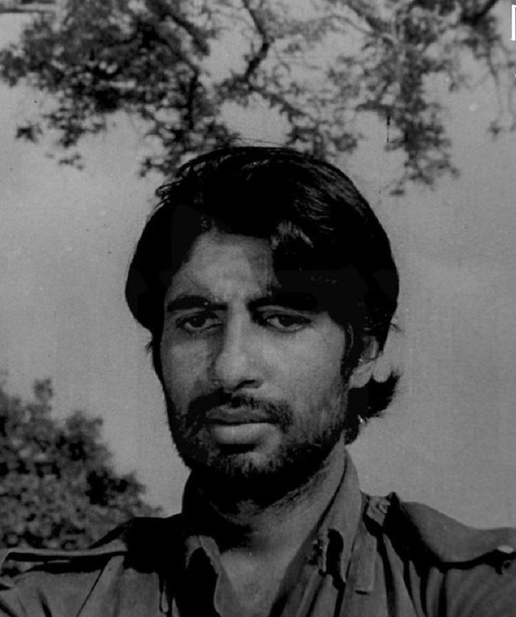 HARI INI, 52 Tahun Lalu, Film Pertama Amitabh Bachchan  Dirilis. Lihat Potret Masa Mudanya yang Bikin Salfok