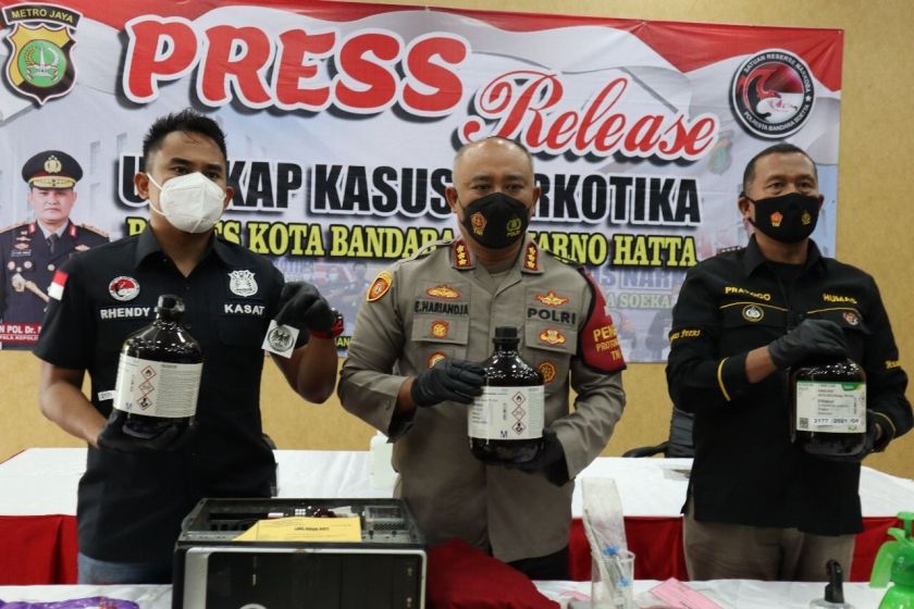 Kapolresta Bandara Soetta Kombes Pol Edwin Hariandja (Tengah) saat press Release Bongkar jaringan narkoba Lapas Sidoarjo dan Aceh, Rabu 10 November 2021