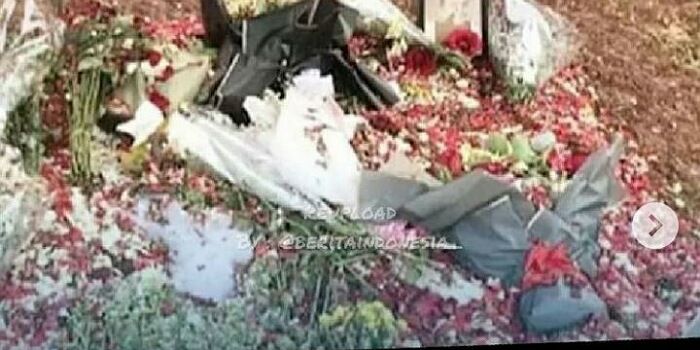   Makam Vanessa Angel dan Bibi Andriansyah rusak oleh pembuat konten