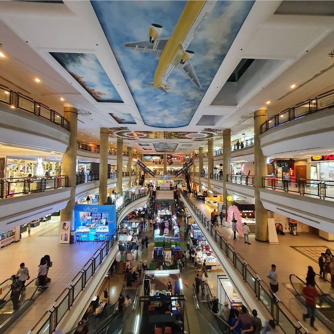 A bordo Sedante Desventaja The Mall, Pusat Belanja Terbesar Brunei Darussalam, Ternyata Lebih Kecil  yang Ada di Jakarta