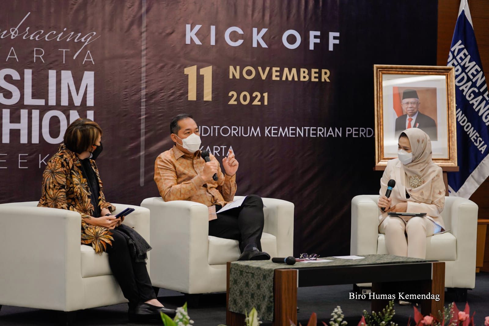 Menteri Perdagangan Muhammad Lutfi  menghadiri Konferensi ‘Kick-Off’  Embracing Jakarta Muslim Fashion Week