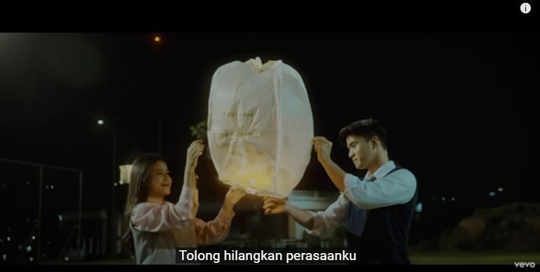 Lagu Brisia Jodie Cinta Kau Dimana Gandeng Yesaya Abraham Music Video Ramai Pujian Ini Lirik Lengkapnya Portal Grobogan