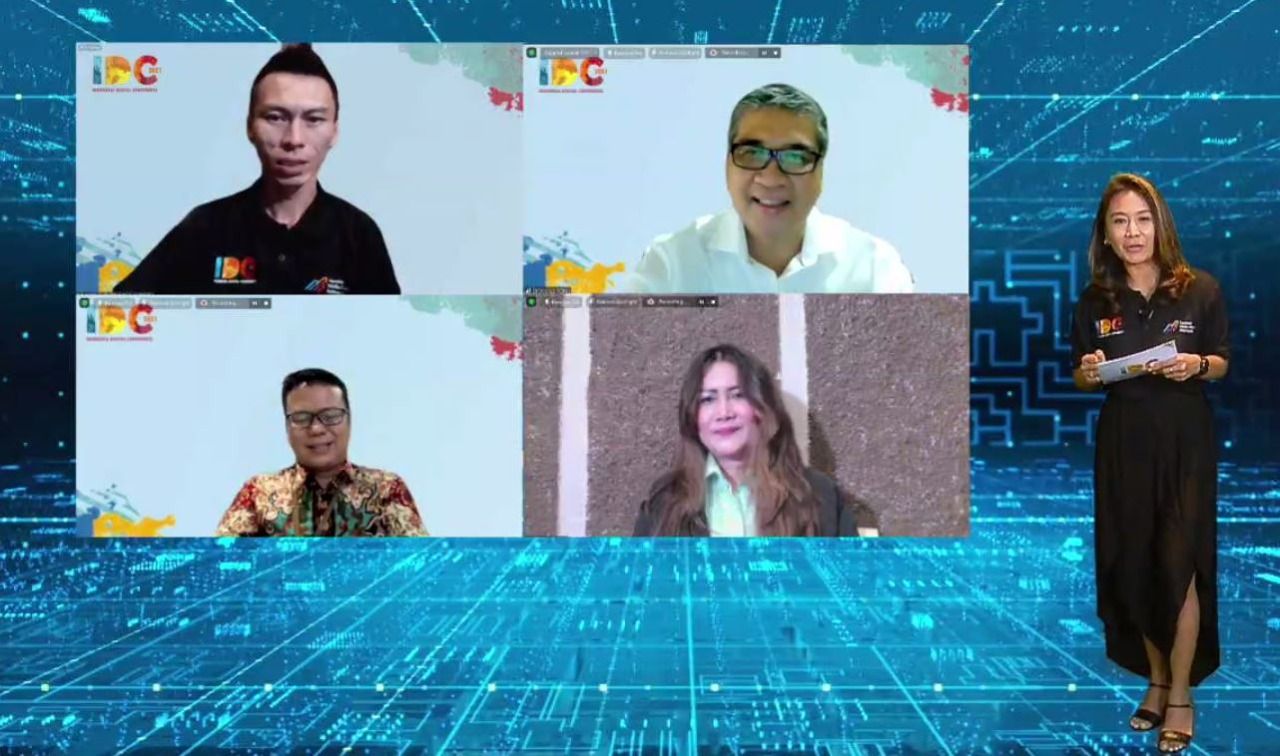 Indonesia Digital Conference (IDC) 2021 yang digelar Asosiasi Media Siber Indonesia (AMSI) Wilayah Jawa Barat, dengan tema "Percepatan Ekonomi Desa dengan Digitalisasi", Selasa 16 November 2021.