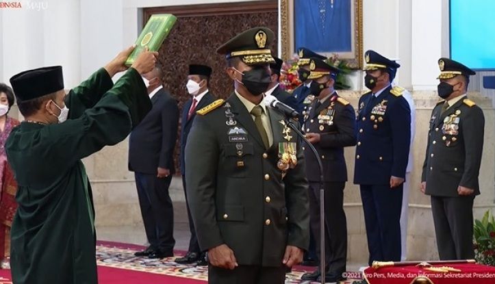 Sumpah Jabatan Di Istana Jenderal Andika Perkasa Resmi Jadi Panglima Tni