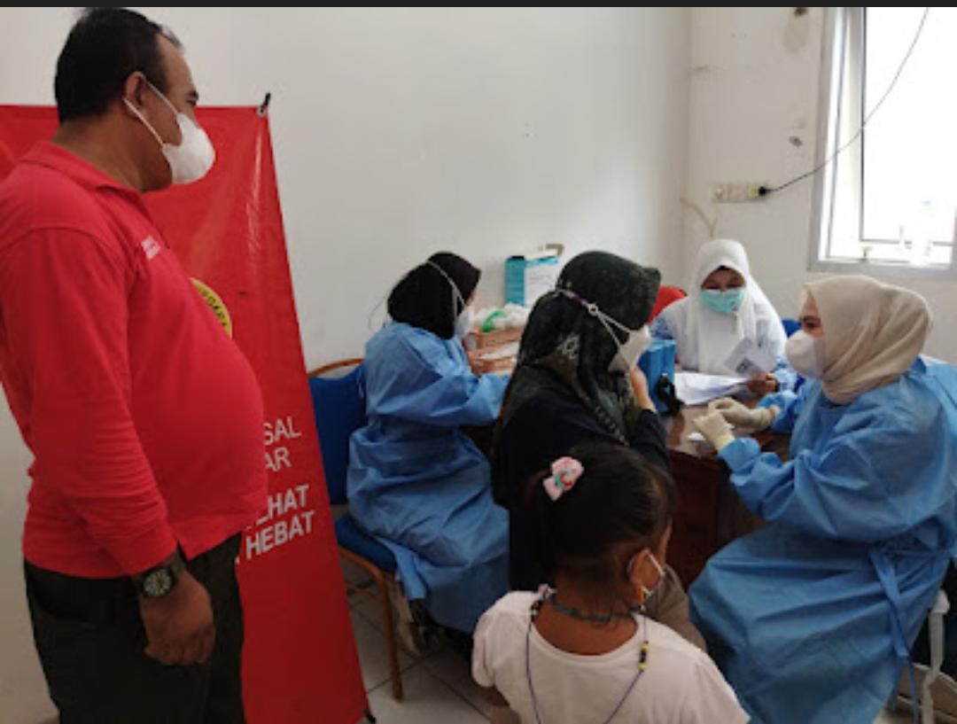 Pelasanaan vaksinasi massal di Kabupaten Indramayu yang digagas oleh BIN