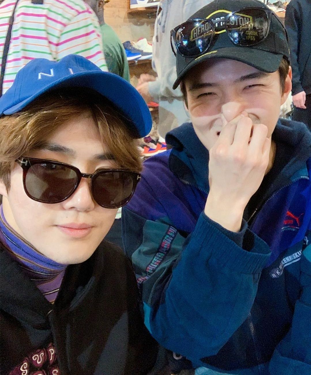 Suho bersama Sehun/ Instagram kimjuncotton 