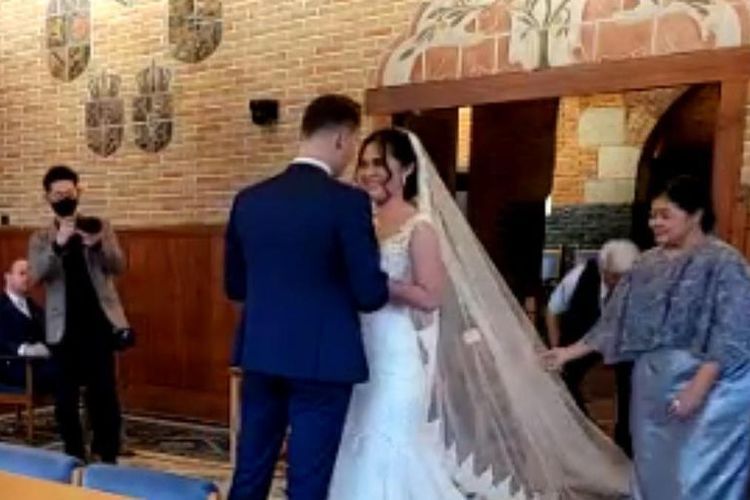 Gracia Indri resmi menikah