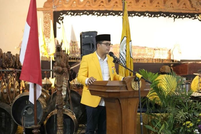 Ketua DPD Partai Golkar Karanganyar Ilyas Akbar Almadani siap tarung untuk Airlangga Hartanto