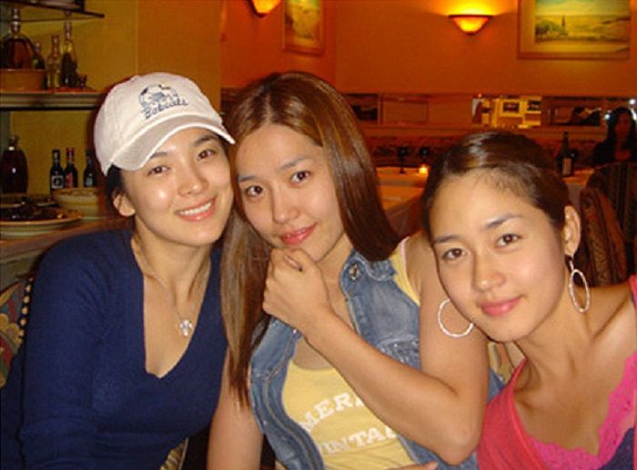 kiri ke kanan - Song Hye Kyo, Lee Jin, Sung Yuri        