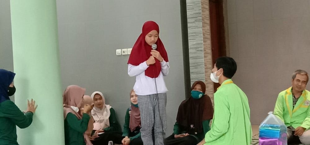 mahasiswa KKN-PM STAIMAS kelompok  1 mengakhiri kegiatan kelompoknya di TPQ Al Hidayah di Dusun Poncol, Jatipurno, baru-baru ini