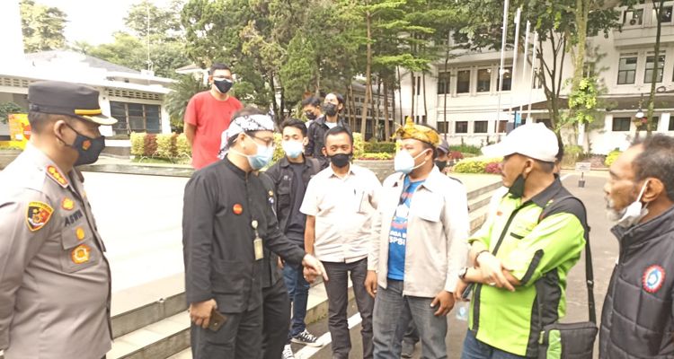 Pemkota Bandung bahas dana proyek Teras Cihampelas 2, Kamis 25 November 2021