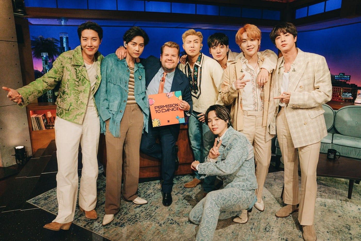 BTS dan James Corden di acara The Late Late Show