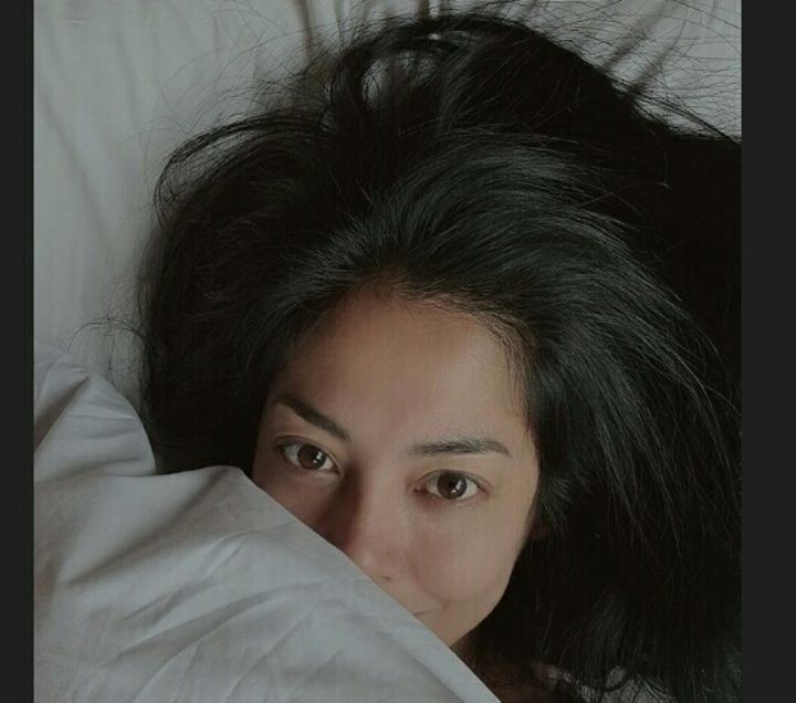 Lulu Tobing Pamer Wajah Cantik Bangun Tidur, Sukses Bikin Iri Artis 'Ini'