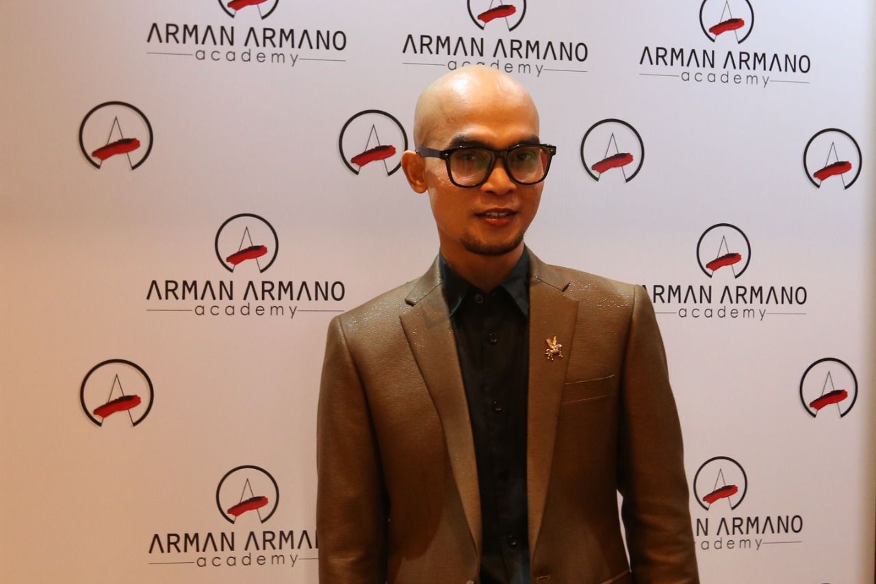 Arman Armano Sukses Gelar AAMA 2021, MUA Izayamani Jadi Juara Kategori Bold Makeup Kalahkan 1000 Peserta