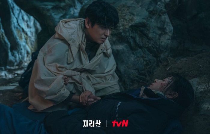 Link Streaming Jirisan Episode 11 Joo Ji Hoon Dan Jun Ji Hyun Kaitkan Benang Merah Pembunuhan 0550