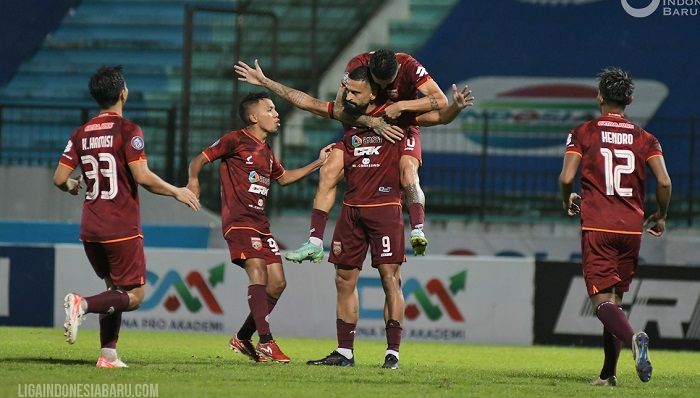 Para pemain Borneo FC berselebrasi