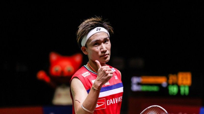 Kento Momota, Jadi Raja Gelar Badminton hingga Turun Peringkat 2 Dunia
