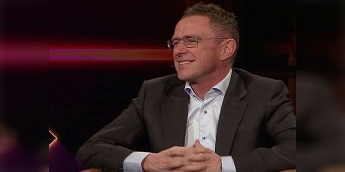 Ralf Rangnick kemungkinan akan menunggu hingga pertengahan Desember untuk secara resmi memulai perannya sebagai manajer sementara Manchester United (Foto: Instagram/@ralfrangnickstiftung)