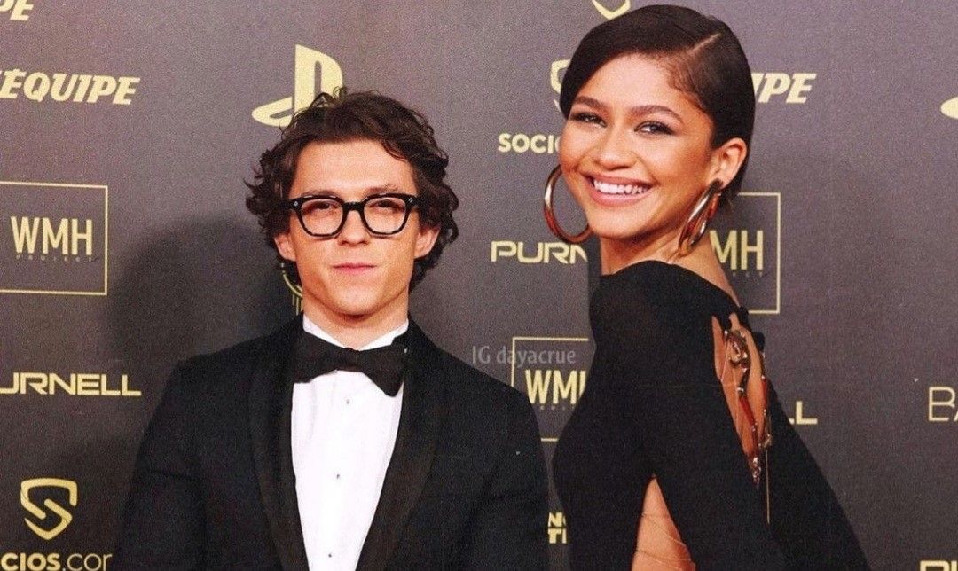 So Sweet! Tom Holland Dan Zendaya Saling Adu Candaan Soal Tinggi Badan