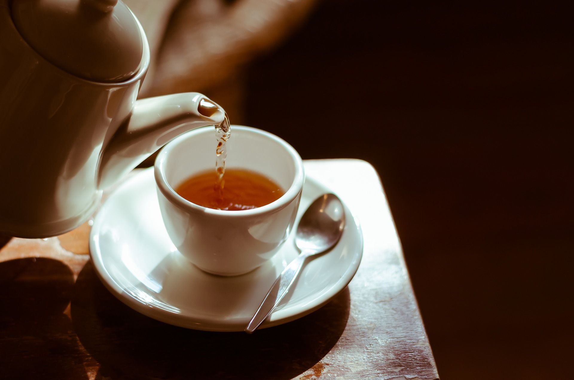 Ilustrasi konsumsi teh secara berlebihan bisa menimbulkan efek samping