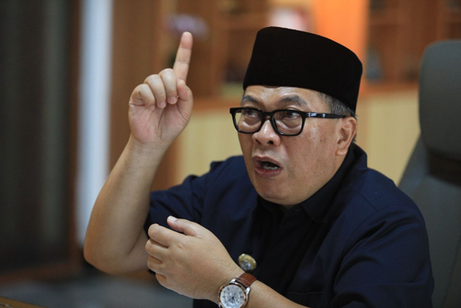  Wali Kota Bandung Oded M Danial yang meninggal dunia saat menaiki mimbar Jumat.