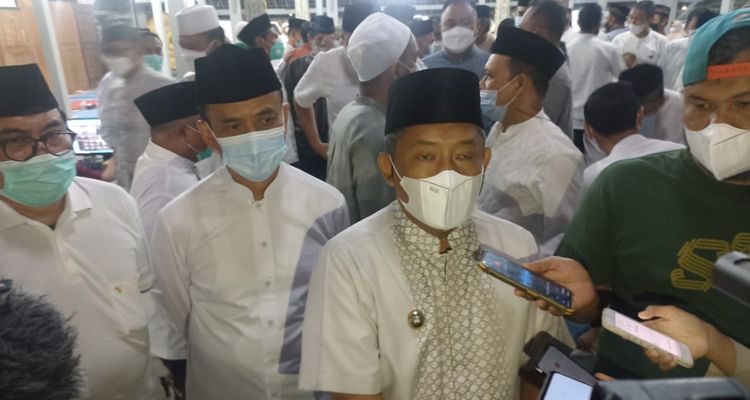 Wakil Wali Kota Bandung Yana Mulyana ketika ditemui usai pengajian untuk almarhum Oded M Danial di Pendopo Kota Bandung, Sabtu 11 Desember 2021